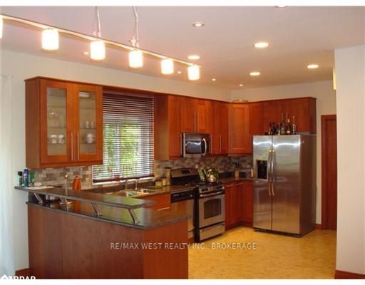 2384 Champlain Rd, Tiny, L9M 1R2 | Image 3