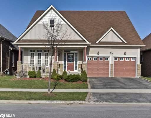 26 Regalia Way, Barrie, L4M 7H7 | Image 3