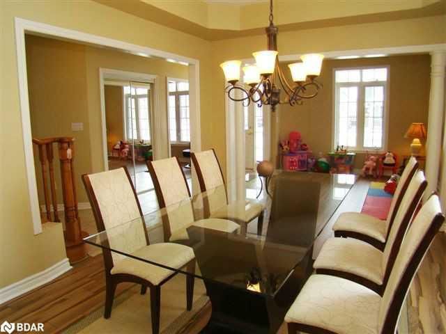 Listing Image 5