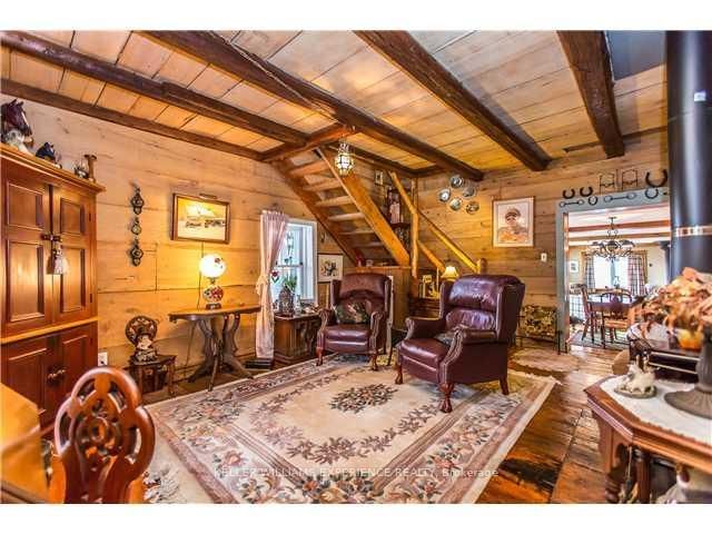 1424 Klondike Park Rd, Clearview, L0M 1S0 | Image 3