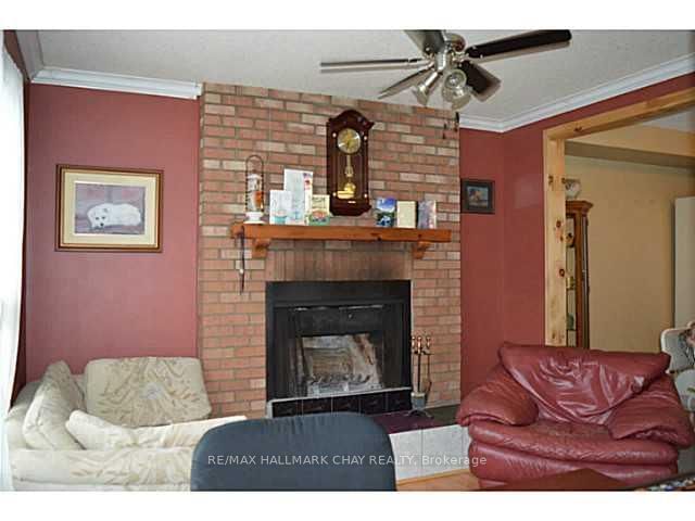 Listing Image 5