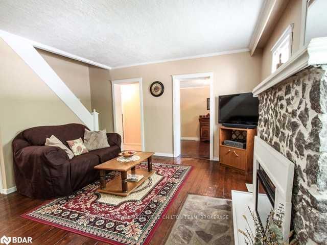 Listing Image 7