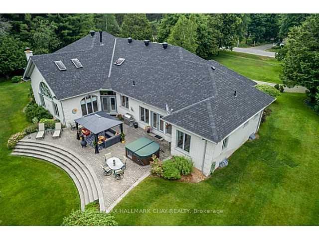 Listing Image 3