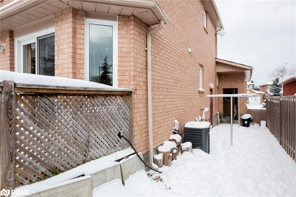 Listing Image 23