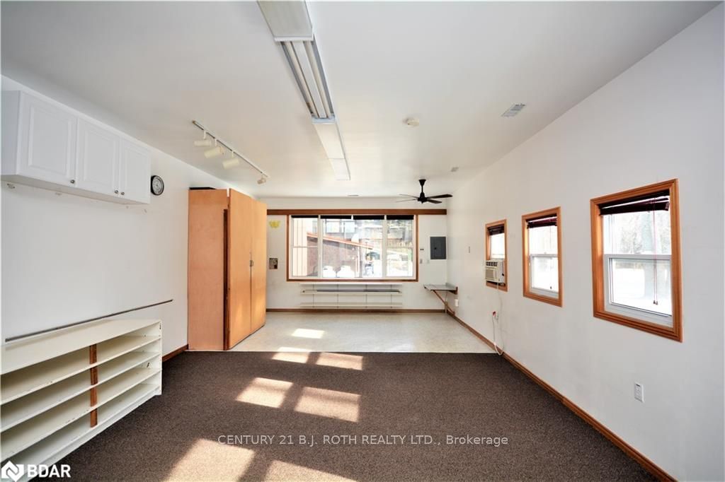 Listing Image 35