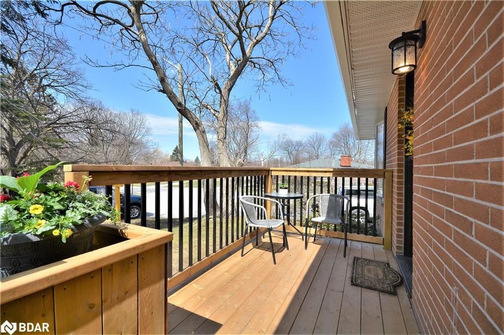 Listing Image 5