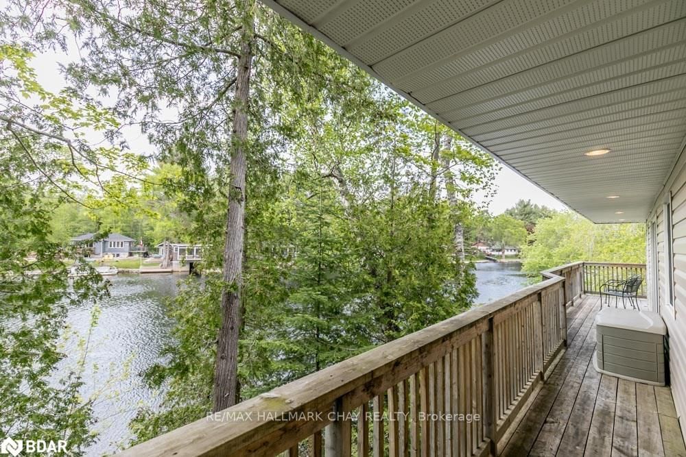 Listing Image 14