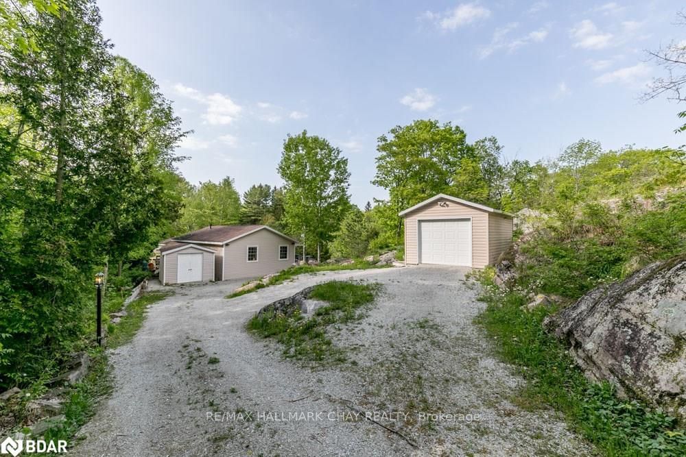 Listing Image 29