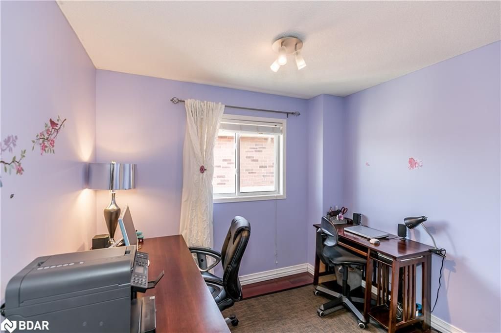 Listing Image 22
