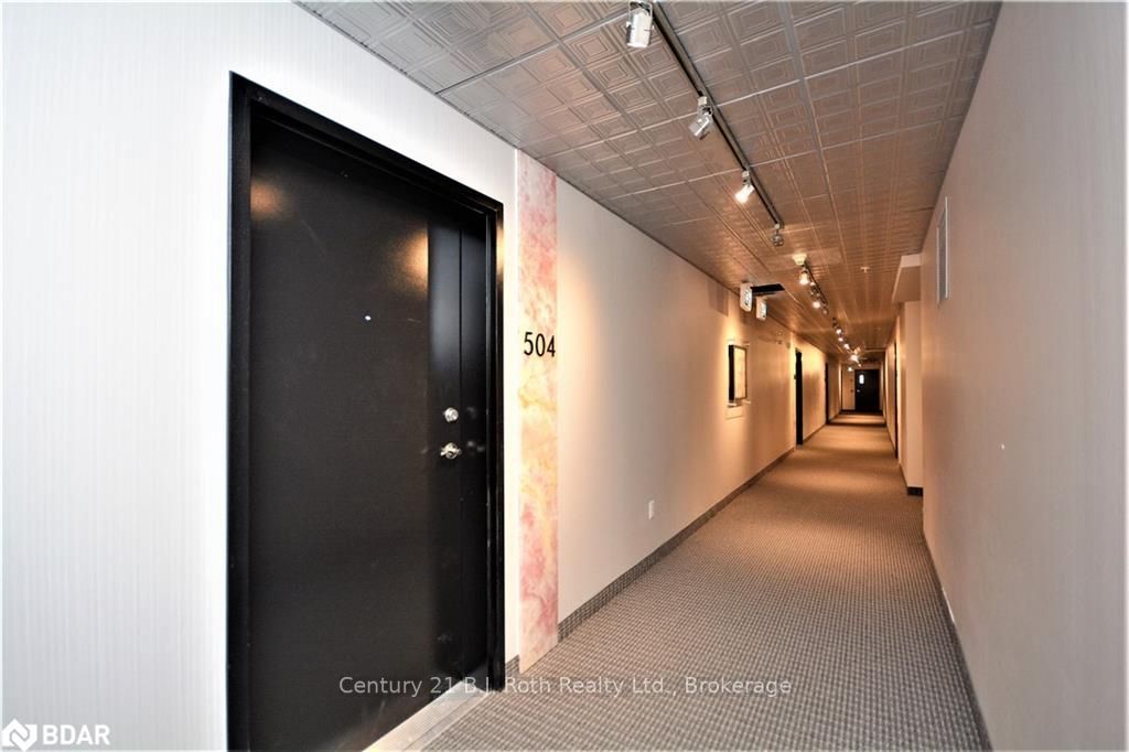 Listing Image 23