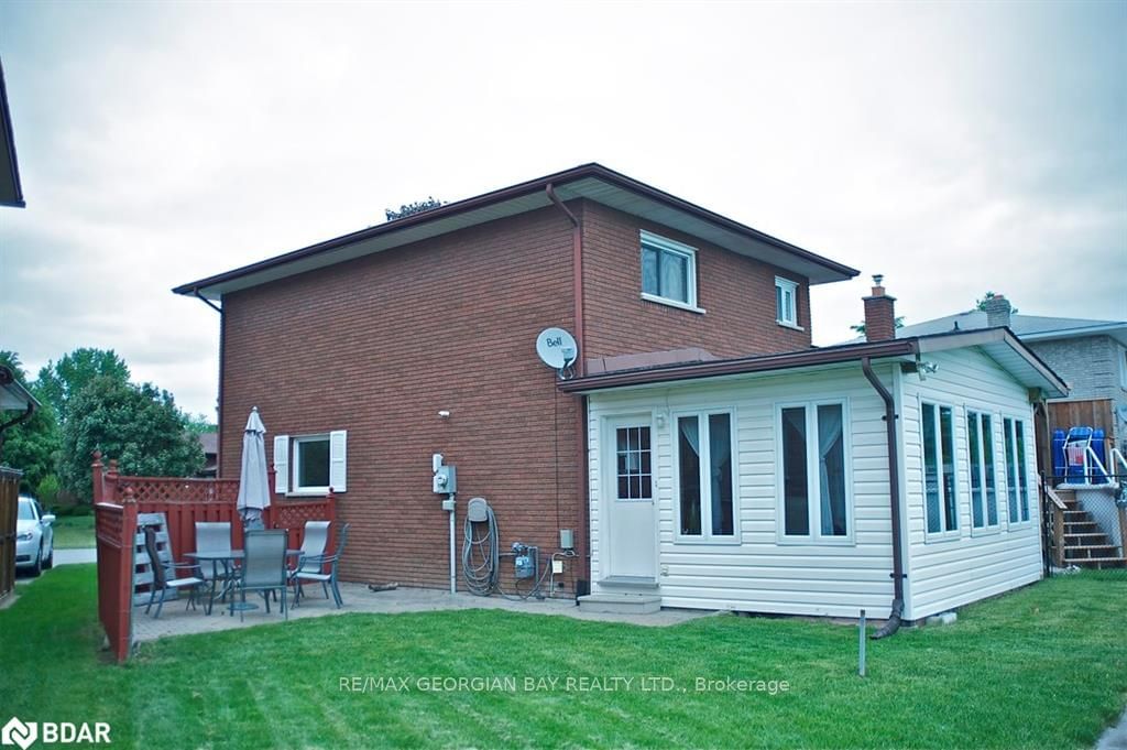 Listing Image 25