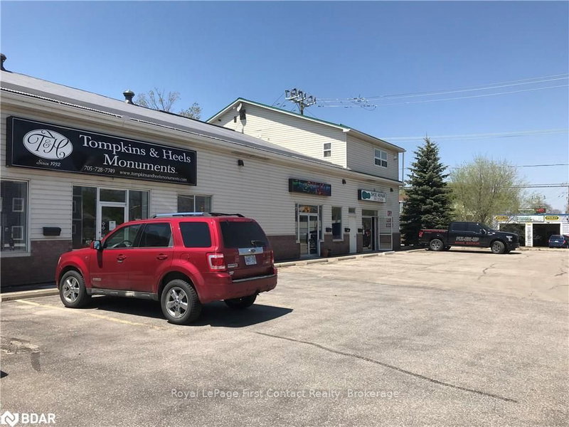 2 - 250 Innisfil St, Barrie, L4N 4K4 | Image 2
