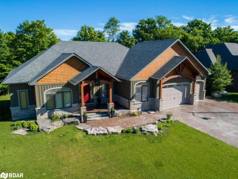 7 Ridgewood Crt, Oro-Medonte, L0L 2L0 | Image 2