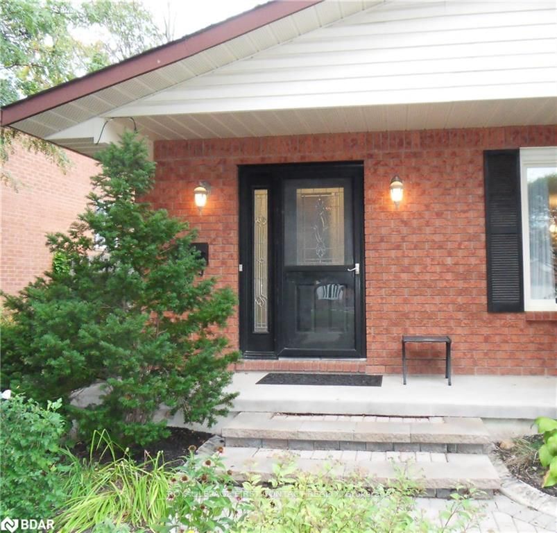 Listing Image 3