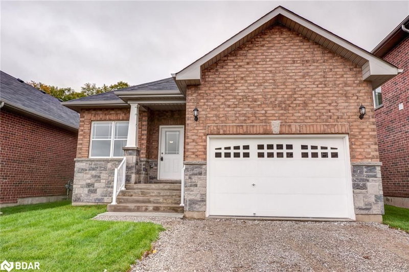 2997 Stone Ridge Blvd, Orillia, L3V 6H2 | Image 2
