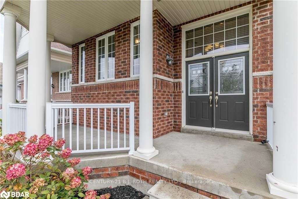 Listing Image 3