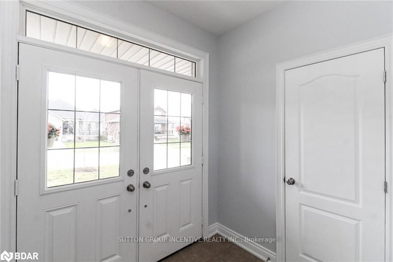 52 Jewel House Lane, Barrie, L4N 8J7 | Image 3