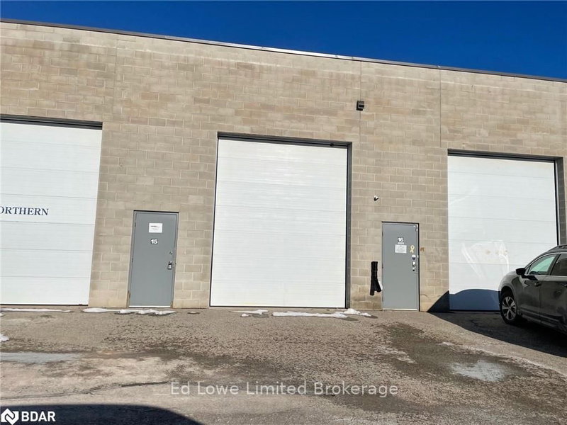 15 - 647 Welham Rd, Barrie, L4N 0B7 | Image 2