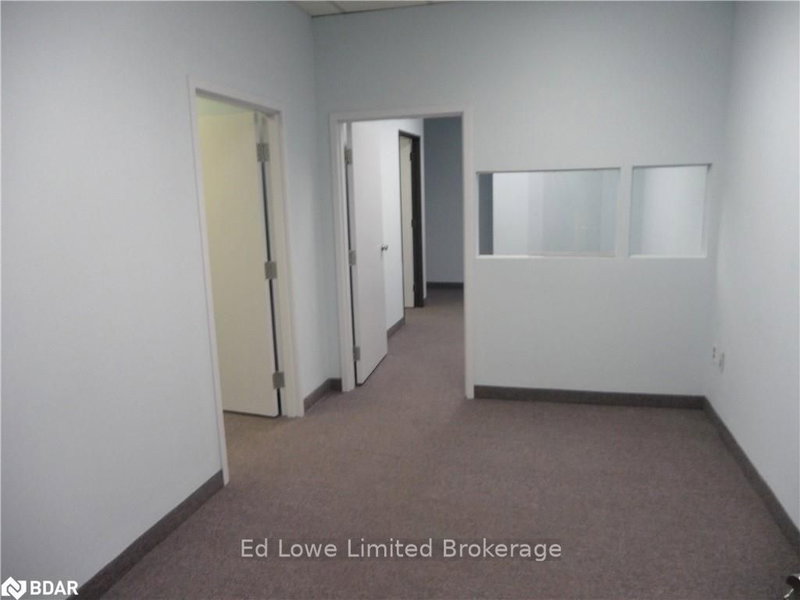 201 - 331 Bayfield St, Barrie, L4M 3C2 | Image 3