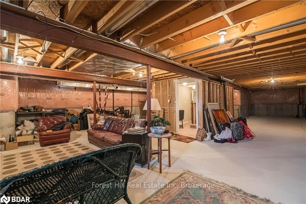 Listing Image 33