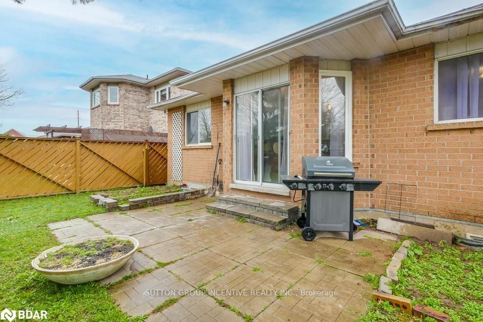 Listing Image 33