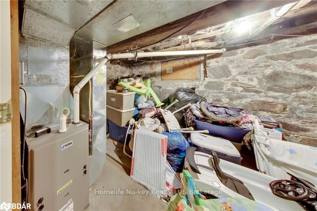 Listing Image 35