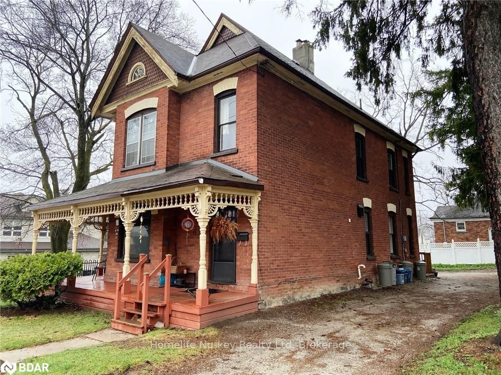 Listing photo 4