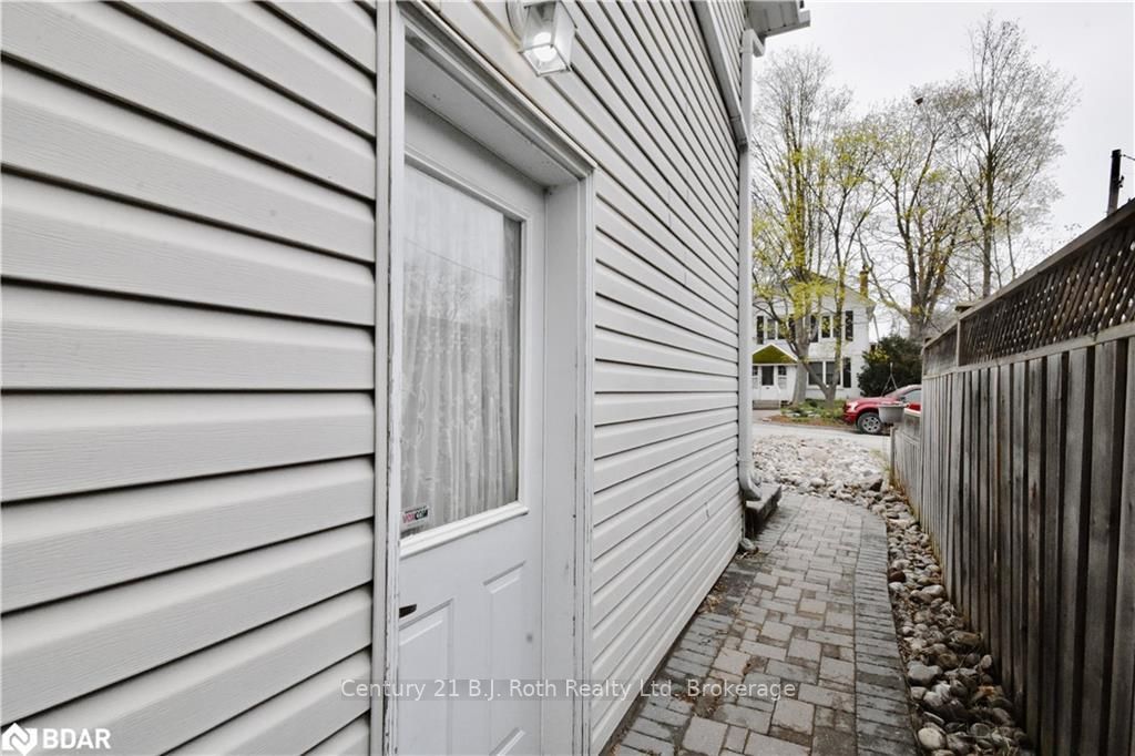 Listing Image 22