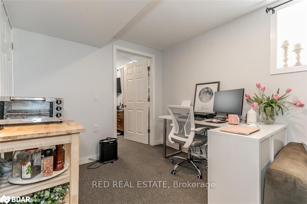Listing Image 20