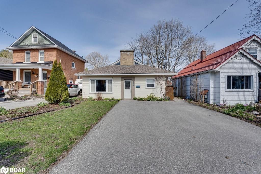 Listing Image 3