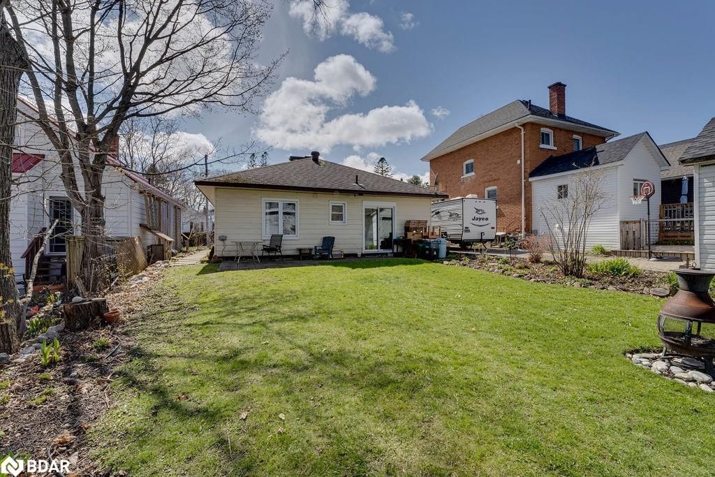 Listing Image 9