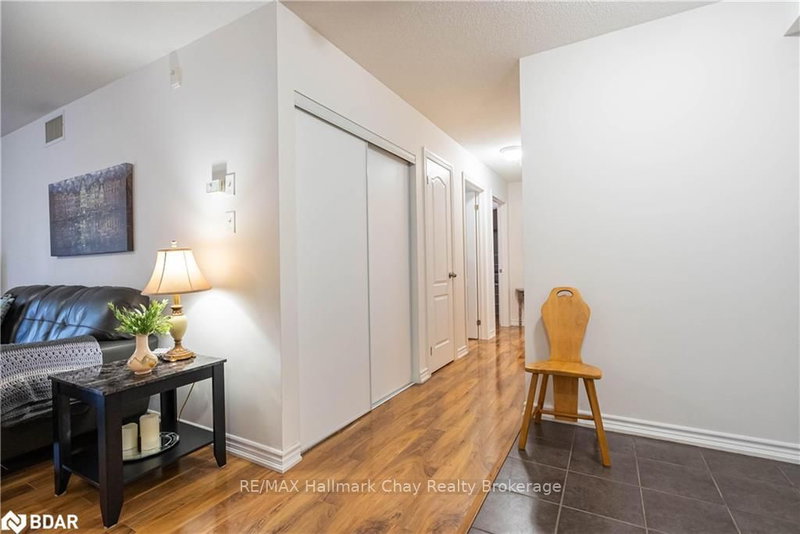 25 - 39 Coulter St, Barrie, L4N 6L9 | Image 3