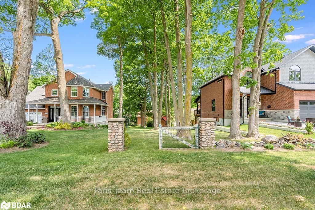 Listing Image 3