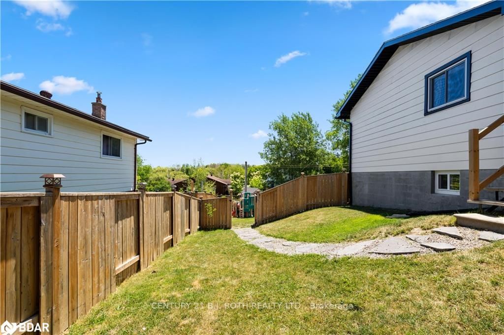 Listing Image 35