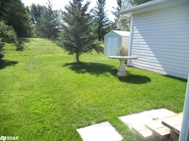 61 Pennsylvania Ave, Wasaga Beach, L9Z 3A8 | Image 2