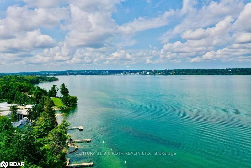 49 Gray Lane, Barrie, L4N 7T1 | Image 3