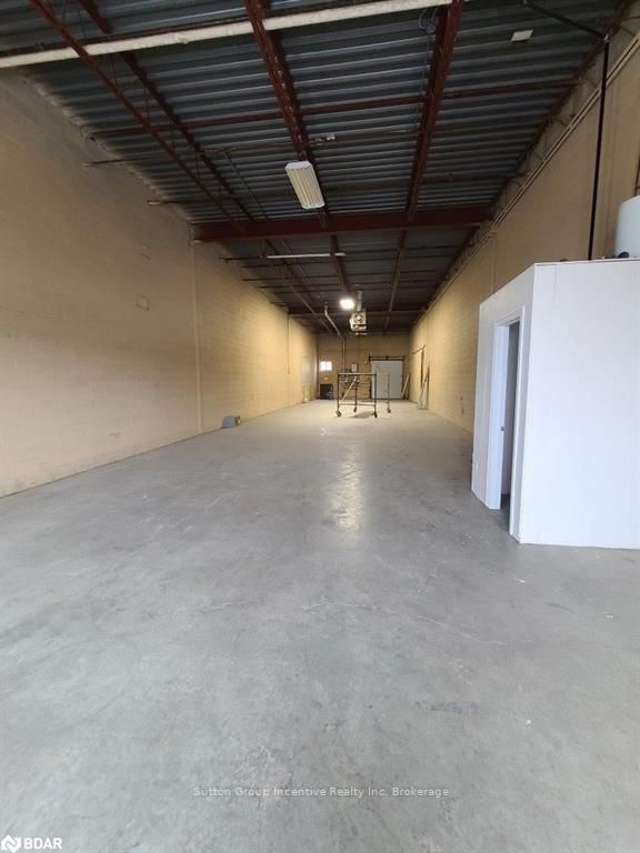 13 - 33 Alliance Blvd, Barrie, L4M 5K2 | Image 3