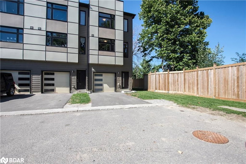 52 - 540 ESSA Rd, Barrie, L4N 9E5 | Image 2