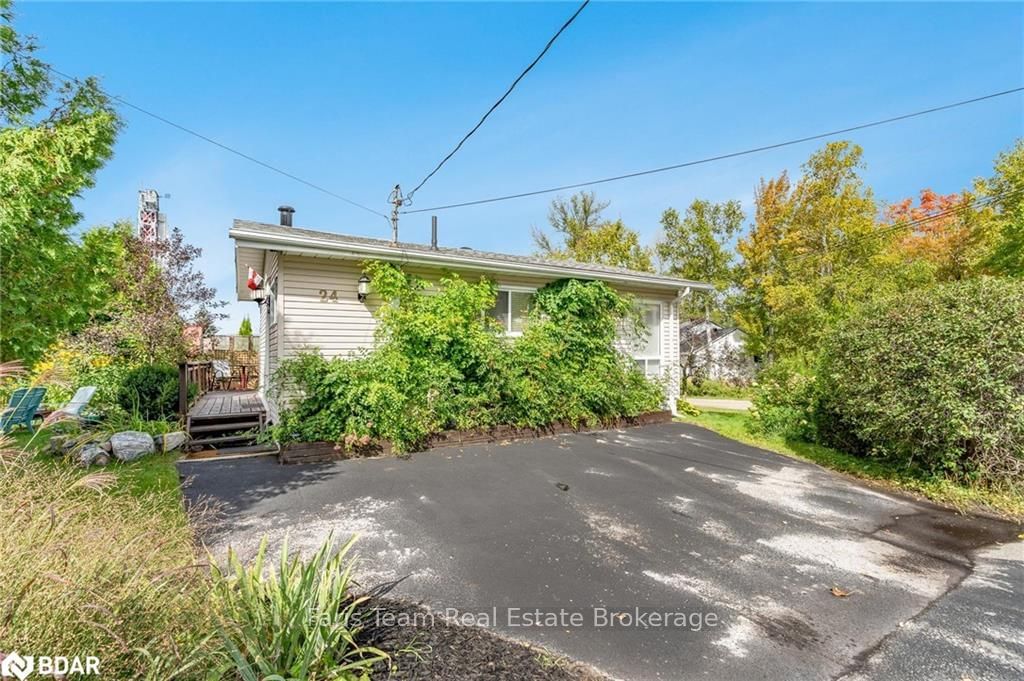 Listing Image 3