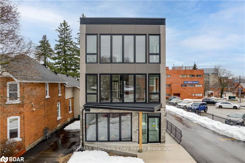 A - 163 Mary St, Orillia, L3V 3E3 | Image 2