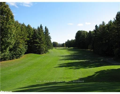 7 Highland Dr, Oro-Medonte, L0L 2L0 | Image 3