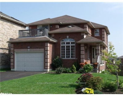 Detached House sold at 132 Brown Wood Drive, Barrie, Ontario, L4M 6M8 - Little Lake - MLS: S6258873