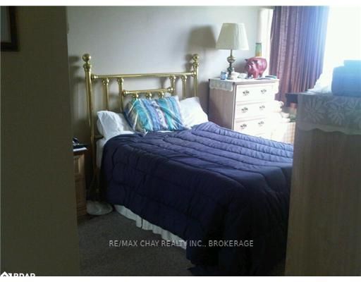 Room1