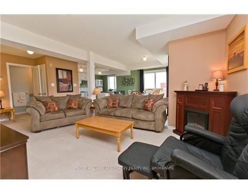 7 - 13 Cheltenham Rd, Barrie, L4M 0E7 | Image 2