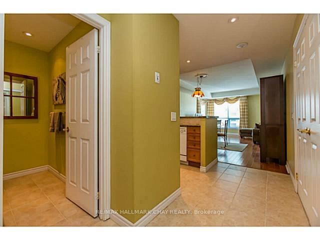 604 - 6 Toronto St, Barrie, L4N 9R2 | Image 2