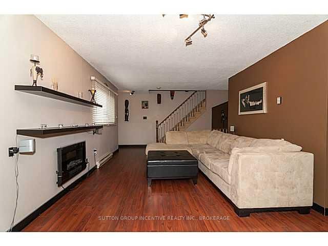 7 - 23 Meadow Lane, Barrie, L4N 7K3 | Image 3