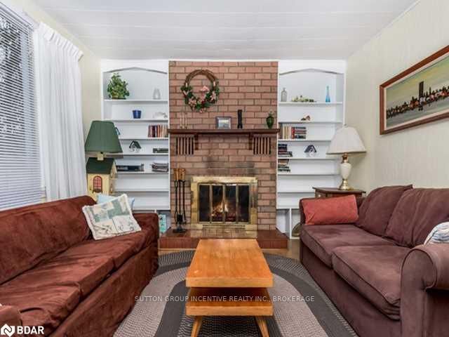 Listing Image 17
