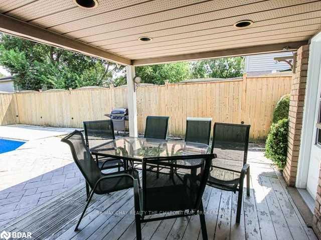 Listing Image 19