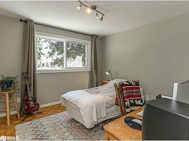 Listing Image 20