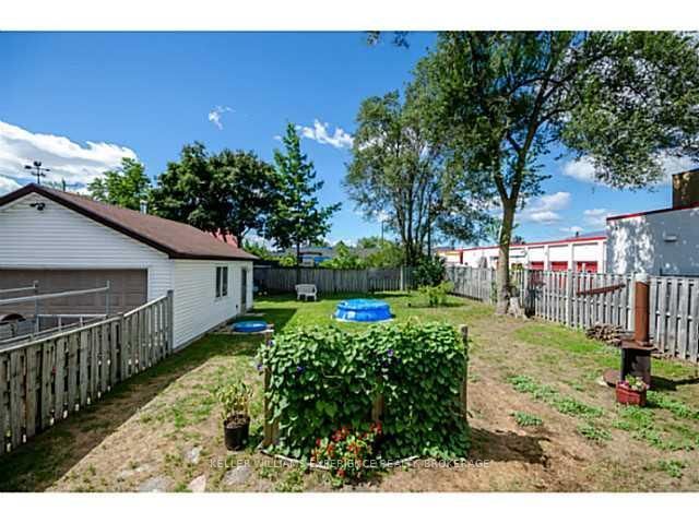 Listing Image 5